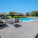 Casa Mare Near Pula By Istrabook * Galižana