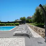 Casa Mare Near Pula By Istrabook * Galižana