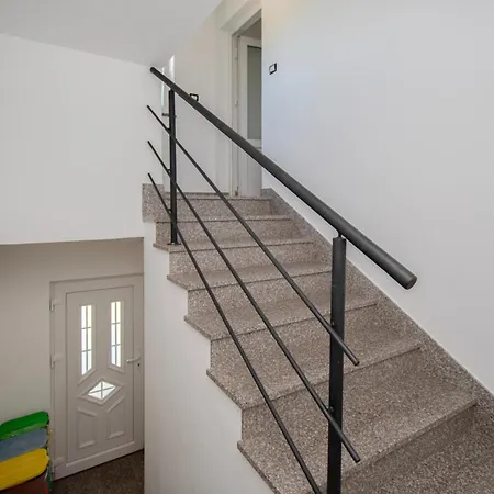 Villa Casa Mare Near Pula Galizana