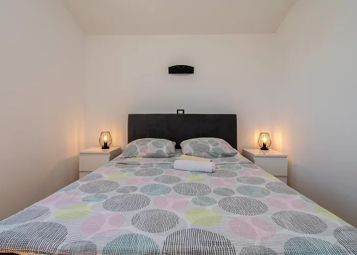 Casa Mare Near Pula By Istrabook