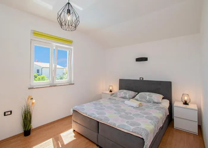 Casa Mare Near Pula By Istrabook *