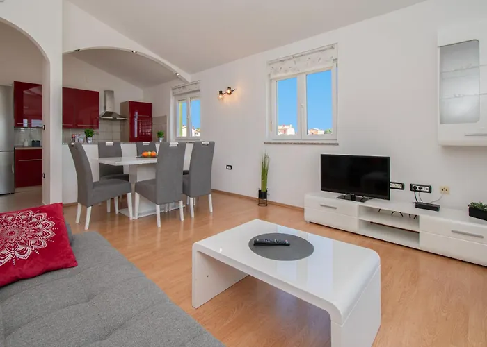 Villa Casa Mare Near Pula By Istrabook Galižana