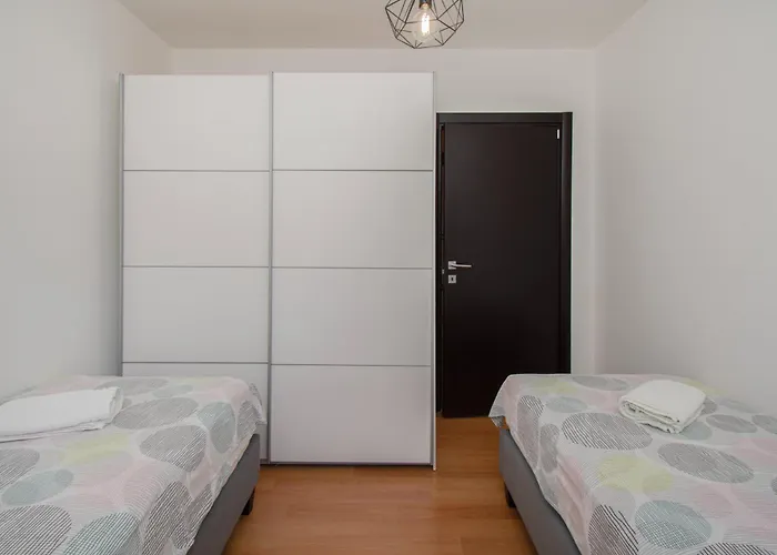 Casa Mare Near Pula By Istrabook Villa Galižana