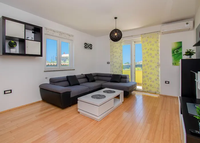 Casa Mare Near Pula By Istrabook Galižana